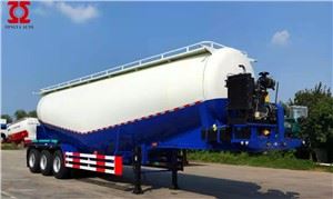 Semiremorcă cisternă de ciment în vrac de 40 mc