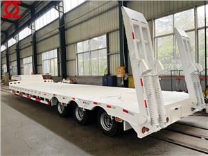 Semi Lowbed Remorcă
