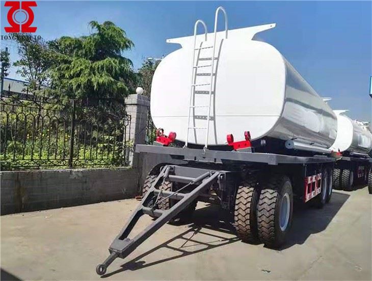 Remorcă cisternă