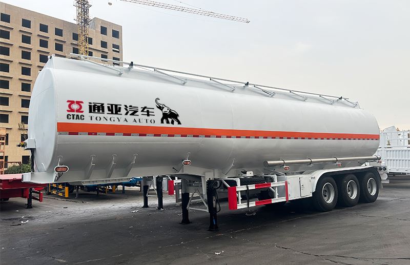 3 axe 45000 litri de combustibil semi -remorcă