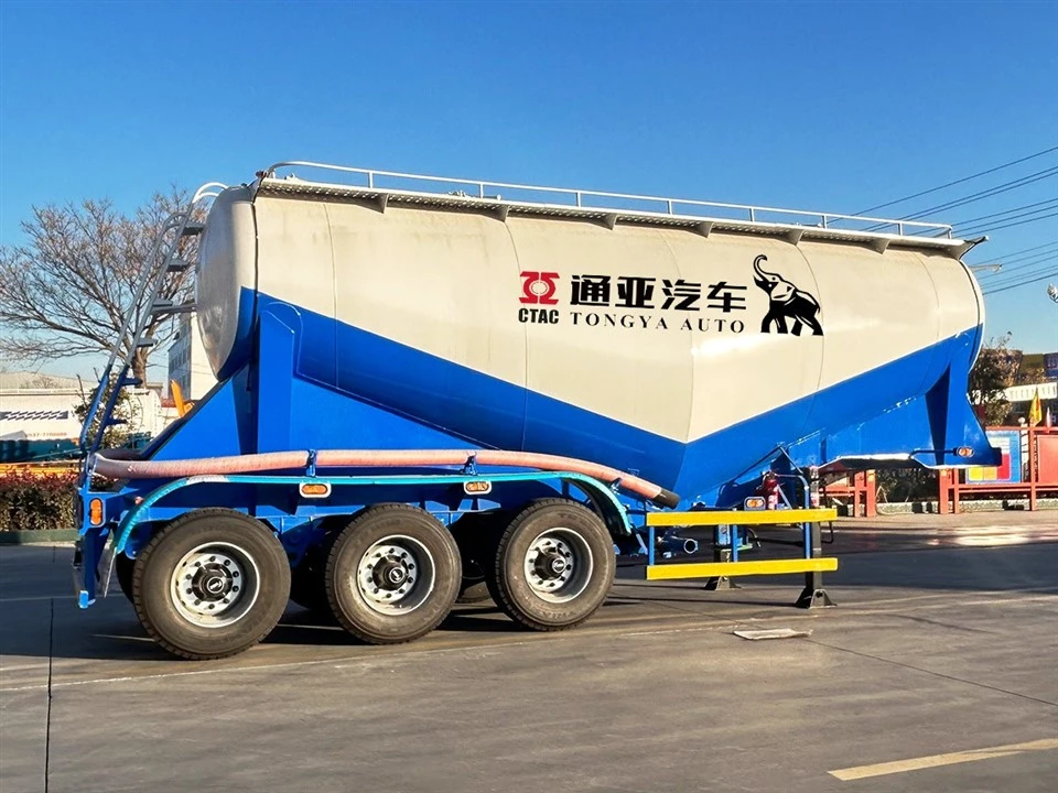 Single Tire 3 Axle Bulk Cement Tanker Semi Trailer factory